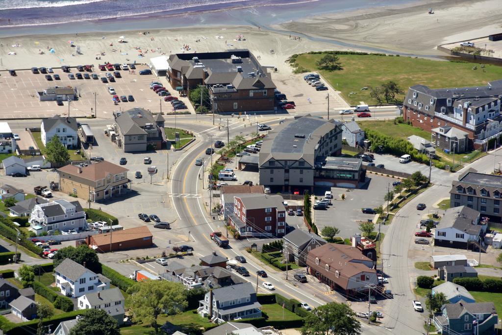 Rhea'S Inn By The Sea Middletown Exterior photo